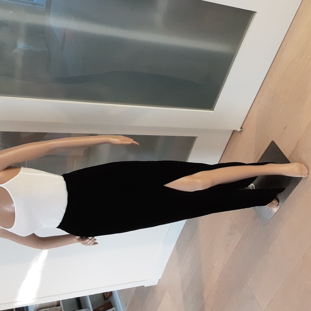 DONNA KARAN Thigh High Slit Black Velvet  Long Skirt